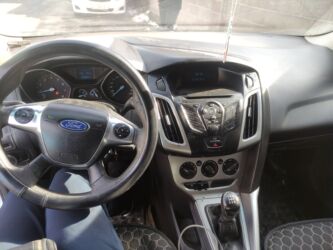 Ford: Ford Focus: 2013 г., 1.8 л, Механика, Бензин, Универсал at lalafo.kg — 11 Ford: Ford Focus: 2013 г., 1.8 л, Механика, Бензин, Универсал — 11