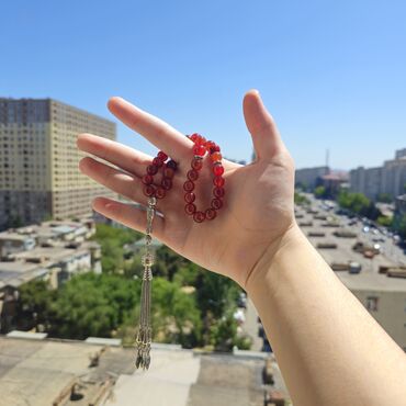 Təsbehlər: Səliqəli işçilik təsbehlər Daş və şüşə materiallar Xalis Əqiq daşı lalafo.az -da Təsbehlər: Səliqəli işçilik təsbehlər Daş və şüşə materiallar Xalis Əqiq daşı
