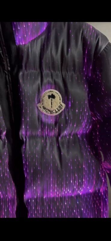 Pencəklər: Məhsul: İşıqlanan puffer gödəkçə - Dizayn: Həcmli puffer kəsim — 11