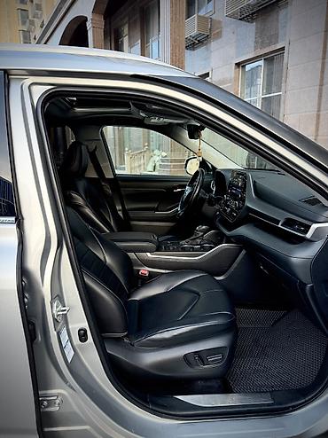 highlander platinum: Toyota Highlander: 2022 г., 2.5 л, Вариатор, Гибрид, Внедорожник — 10