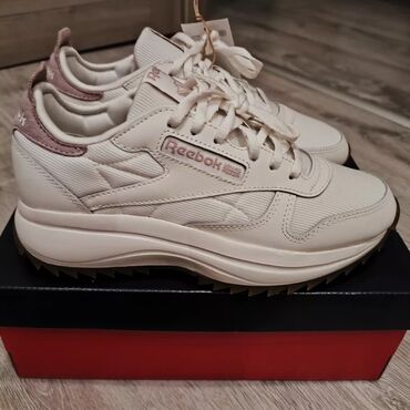 Krossovka ve ketlər: Reebok, Ölçü: 37.5, rəng - Ağ, Yeni