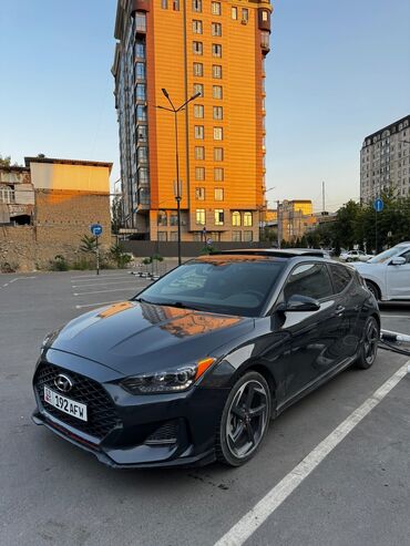 купить спортивную машину: Hyundai Veloster 1.6T (Turbo) 2019 г. автомат коробка Спортивная