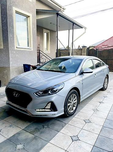 Hyundai: Hyundai Sonata: 2019 г., 2 л, Автомат, Газ, Седан at lalafo.kg — 3 Hyundai: Hyundai Sonata: 2019 г., 2 л, Автомат, Газ, Седан — 3