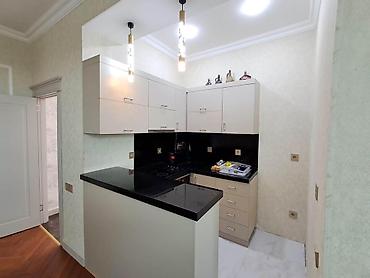 bakıda qiyməti: Badamdar qəs., 3 otaqlı, Yeni tikili, 103 kv. m — 2