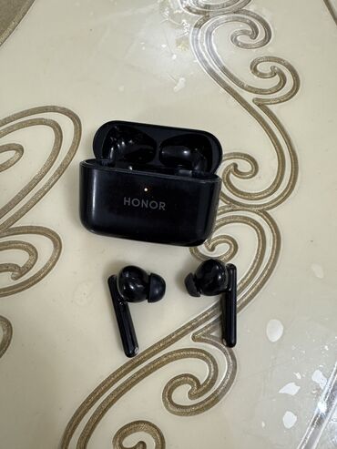 вакуум для наушников: Каптагычтар, Honor, Колдонулган, Электр зымсыз (Bluetooth), Классикалык