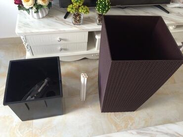 Горшки для растений: Продаю кашпо стильно, модно и креативно. в трёх цветах, отличного — 4