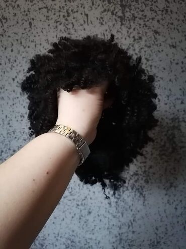 Perike i klipse: Perike
Cena 3200din na lalafo.rs — 13 Perike i klipse: Perike
Cena 3200din — 13