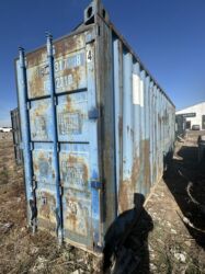 домики из контейнера: Продам 20 тонн контейнер
Ребра более ровные 
Цена 1250$
Район дордой