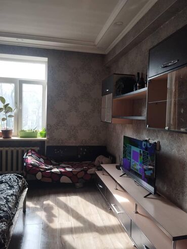 Продажа квартир: Продаю 3 ком кв. индив. 73 м2. 89т$. Квартира не угловая. Ориентир