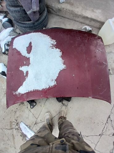 машины на кредит: Капот Nissan