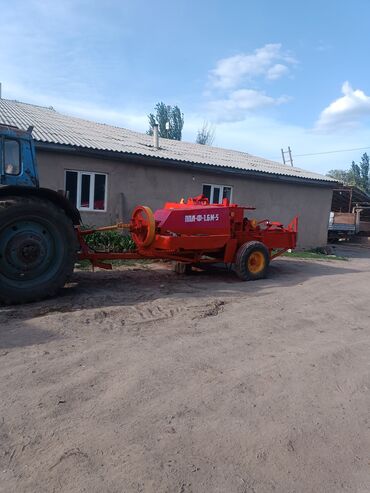 Другой транспорт: Пресс подборщик Кыргызстан состояние отличное аппарат герман