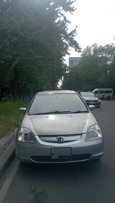 Honda: Honda Civic: 2001 г., 1.5 л, Вариатор, Бензин, Хэтчбэк
