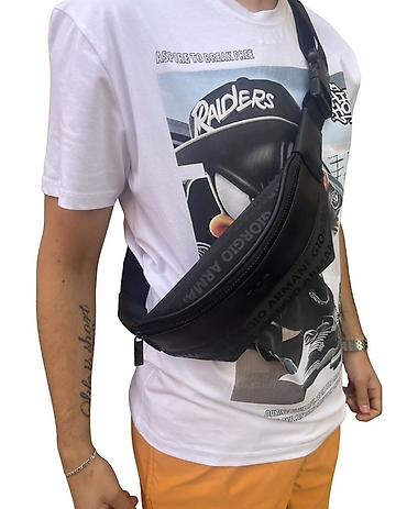 versace crveni: Muška torbica za preko ramena/struka (crossbody/waist bag)
3300
Din — 4