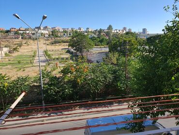 Mənzil kirayələyirəm: 3 otaqlı, 69 kv. m — 2