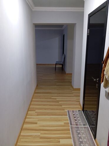 samaxinkada evlerin qiymeti: Sabunçu qəs., 3 otaqlı, Yeni tikili, m. Koroğlu, 85 kv. m