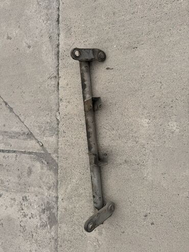 Другие автозапчасти: Запчасти для Mitsubishi space gear — 40