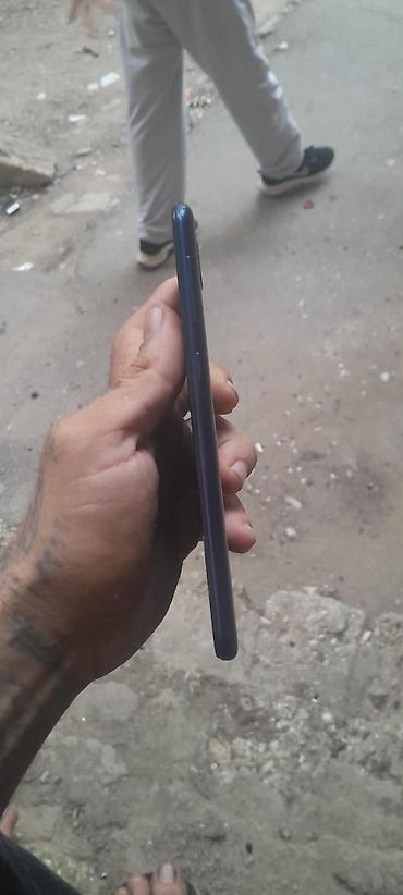 note 8 barter: Samsung A10e, 32 GB, rəng - Göy, Qırıq — 8