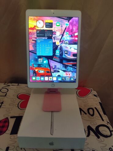 kofe maşını: Apple iPad planşet Xüsusiyyətlər: - Ekran: 9.7" Retina, ağ çərçivə -