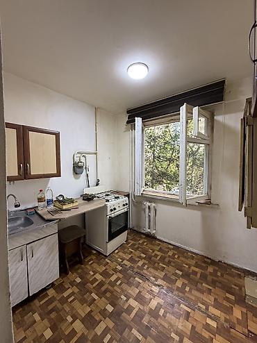 Продажа квартир: 2 комнаты, 44 м², 6 мкр 104 серия, 3 этаж, Старый ремонт — 7
