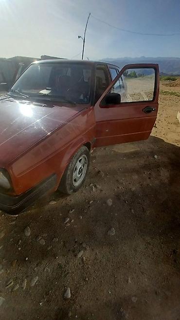 эвакуатор на продажа: Volkswagen Golf: 1992 г., 1.3 л, Механика, Бензин, Хэтчбэк — 2
