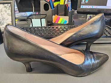 Salonke: Ženske salonke Caprice - Brend: CAPRICE - Veličina: 39 (označeno na — 7