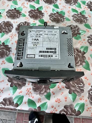 redmagic astra: Blaupunkt CD 30 avtomobil maqnitofonu - Model: CD 30 (Blaupunkt) — 2
