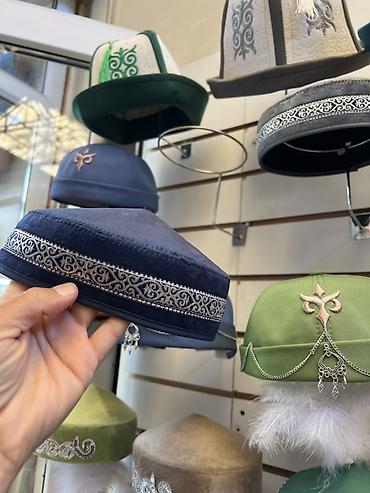 Другие головные уборы: Цвет - Бордовый — 9