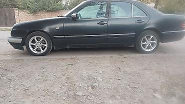 w210 e55 amg: Состояние покрышек 90.95 процент диски тоже хорошие размер 195. 60 — 4
