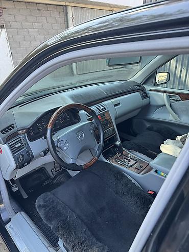 Продажа авто: Mercedes-Benz E-Class: 2001 г., 3.2 л, Автомат, Бензин, Седан — 5