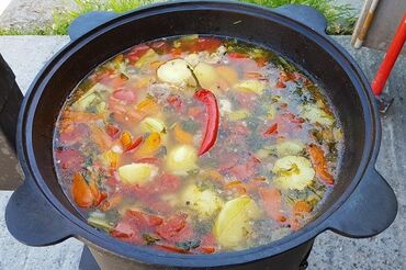 Другие услуги: Повар на выезд, Шорпо, Эт бышырабызплов, Курдак выезд, горы, кафе
