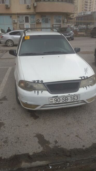 maşin aliram: Daewoo Nexia: 1.5 l | 2011 il Sedan