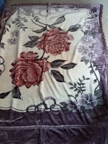 Ćebad i pokrivači: Ćebe — 8