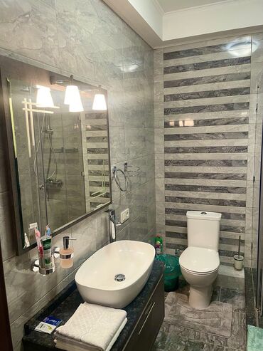 Посуточная аренда квартир: 1 комната, Банные принадлежности, Бытовая техника, Домофон — 11