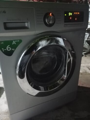 Paltaryuyan maşınlar: Paltaryuyan maşın LG, 6 kq