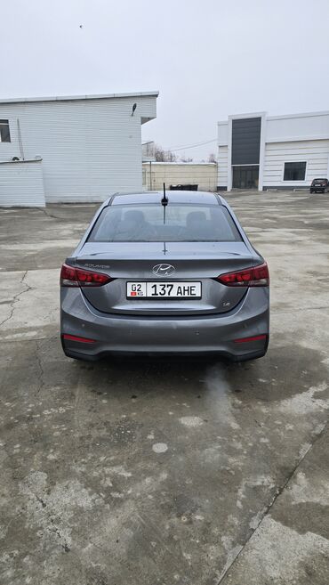 Hyundai: Hyundai Solaris: 2017 г., 1.6 л, Автомат, Бензин, Седан — 4