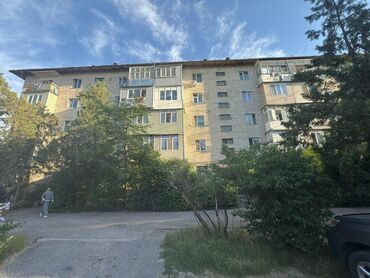 планировка 3 комнатной квартиры 77 серии: 2 комнаты, 40 м², Индивидуалка, 4 этаж, Косметический ремонт