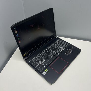 Ноутбук, Acer, 16 ГБ ОЗУ, Intel Core i5, 15.6 ", Б/у, Для работы, учебы, память SSD