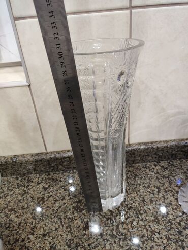 Цветы и букеты: Вазы для цветов. высота разная, есть хрусталь, а есть богемское — 7