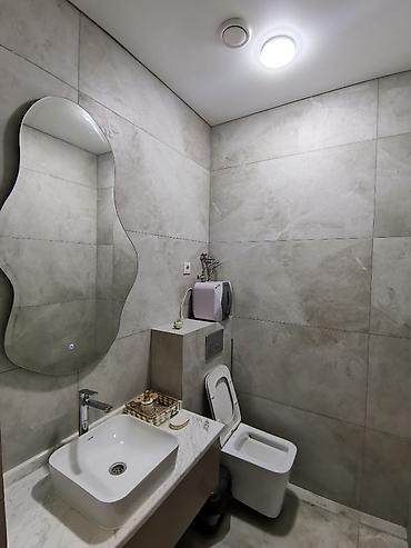 Продажа коммерческой недвижимости: Продажа офисов 318 м², С ремонтом, Многоэтажное здание, 1 этаж — 10