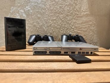 облицовка нексия 2: Playstation 2 Silver Edition Full Komplekt Yaddaşda 250 oyun var