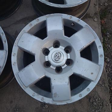 Диски: Литые Диски R 17 Toyota, Комплект, отверстий - 6, Б/у — 3