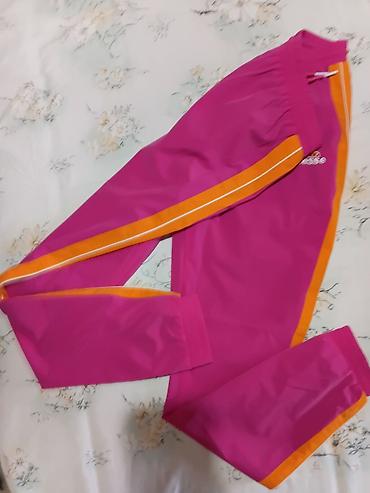 Donji deo: Ellesse ženske trenerke/pantalone - Model: SGEQ 8451 (etiketa SS020) — 5