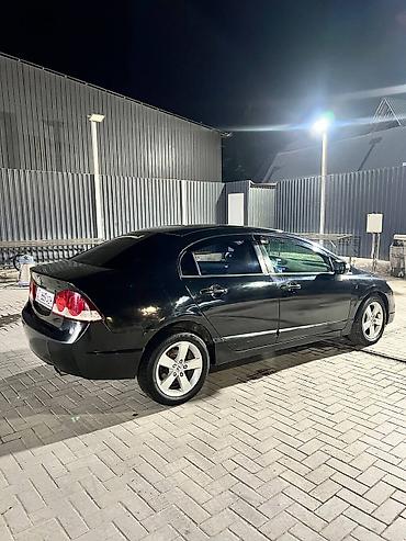 civik: Honda Civic: 2008 г., 1.8 л, Автомат, Бензин, Седан — 5