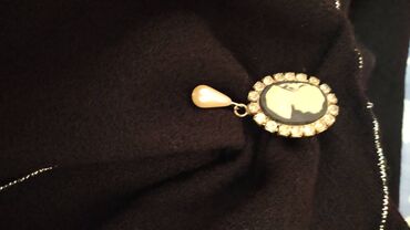 Κοστούμια: Αυτό το φόρεμα είναι μέγεθος S. Είναι φτιαγμένο σε vintage στυλ. Είναι — 13