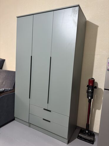 шкаф шифонер бу: Покупали за 15к Продаем за 14к Купили 2-3 дня назад ) Продаем так как
