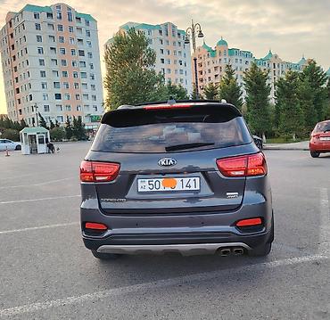 Kia: Kia Sorento: 2 л | 2018 г. Внедорожник — 2