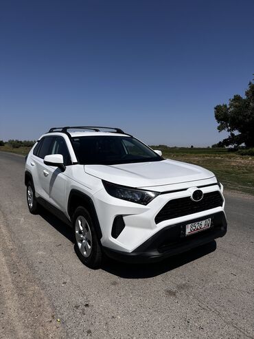 Toyota: Toyota RAV4: 2020 г., 2.5 л, Автомат, Бензин, Кроссовер