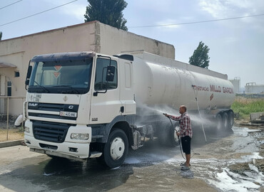 Тягачи: Тягач, DAF, 2005 г., Цистерна — 1