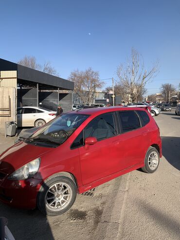 Honda: Honda Fit: 2003 г., 1.5 л, Вариатор, Газ, Седан