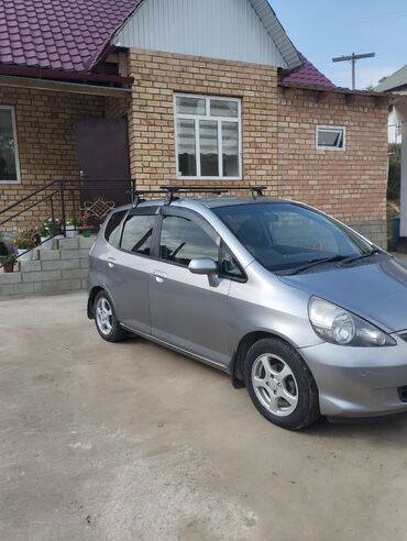 honda stepwgn салон: Honda Fit: 2003 г., 1.3 л, Вариатор, Бензин, Хетчбек